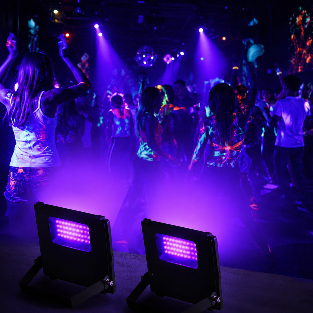 Best Outdoor Black Light Flood Lights for Glow Parties and Halloween